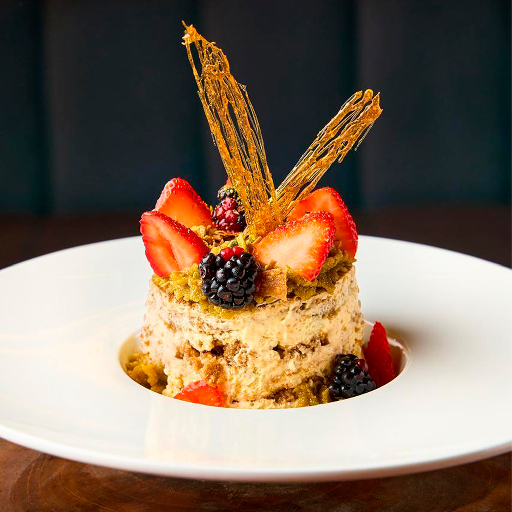 Tiramisú Fresas de Dubái de Rincón del Steak