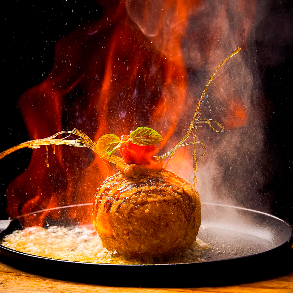 Helado Flameado, postre de Rincón del Steak en Guatemala